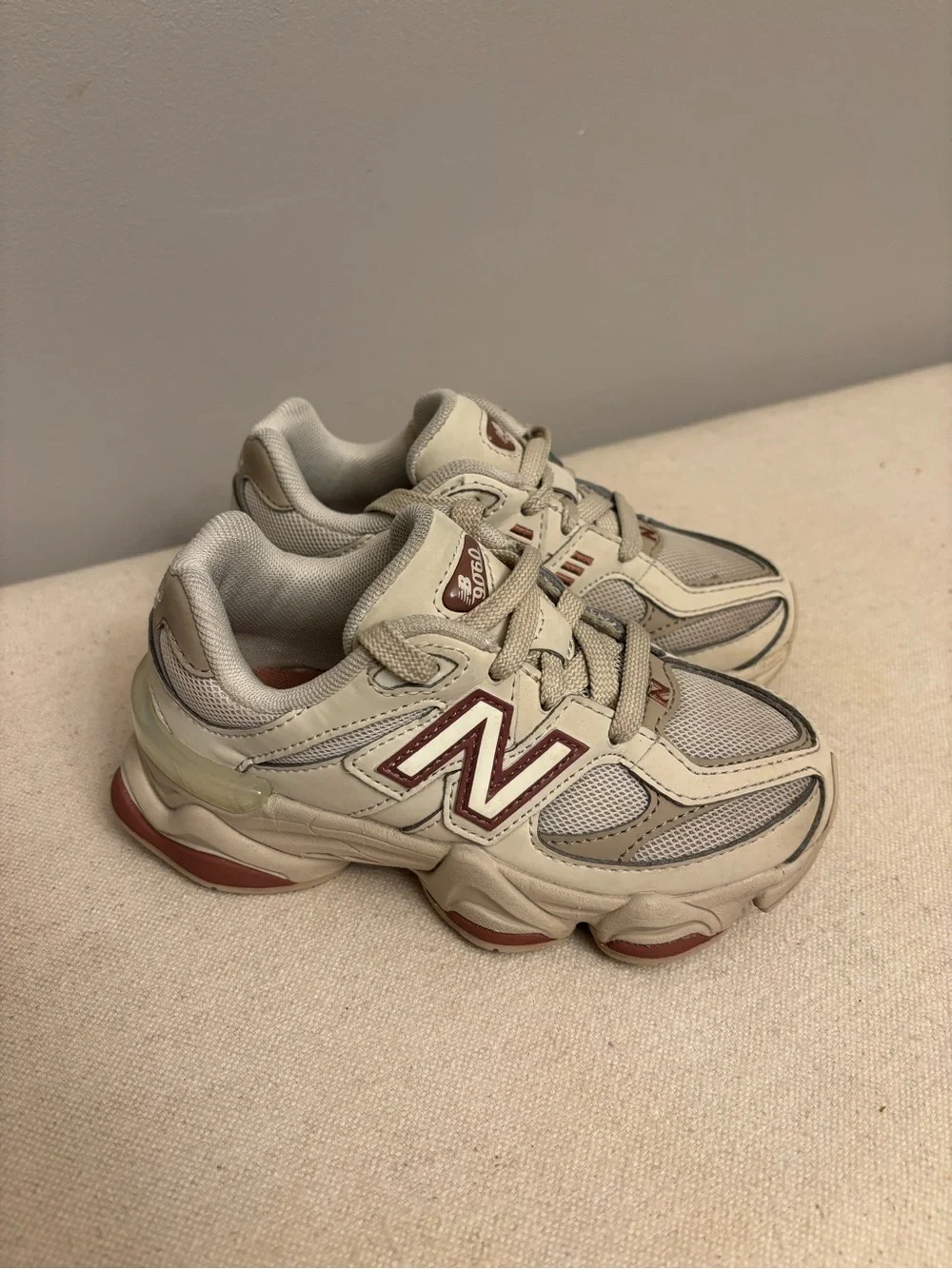 New Balance 9060 Toddler Sz 11 Bone Sparrow Cream Grey Chunky Sneakers IV9060GC